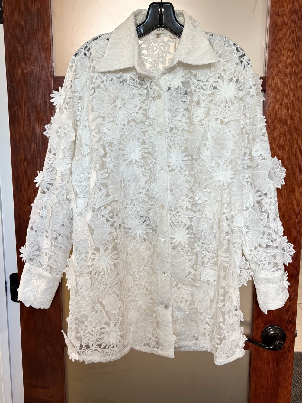 La Fuori White Button-Up Shirt Jacket